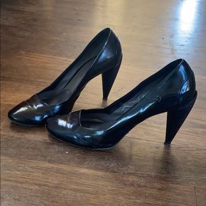 Costume National black pump